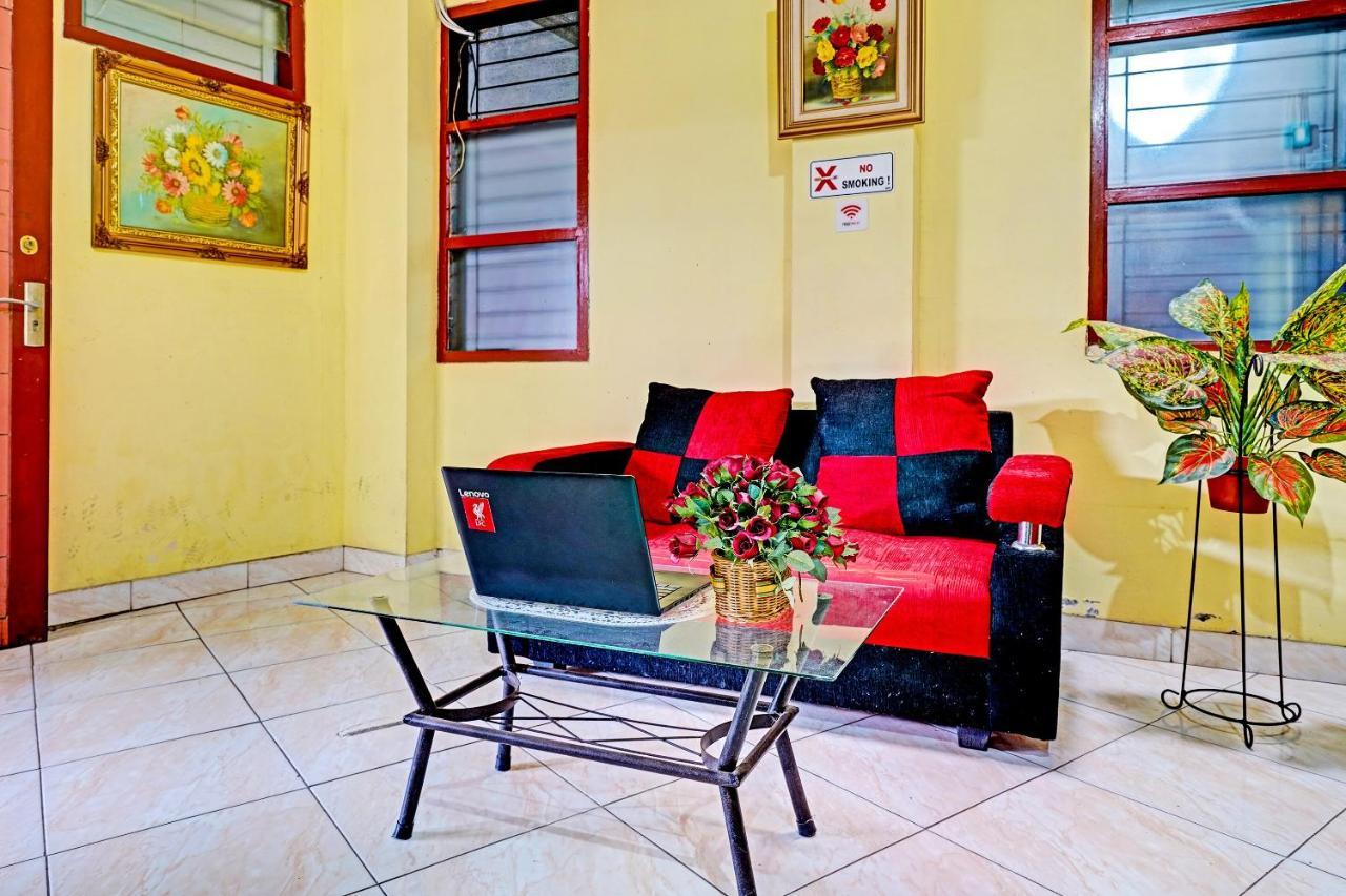 Spot On 91482 Sentosa Home Бандунг Екстериор снимка